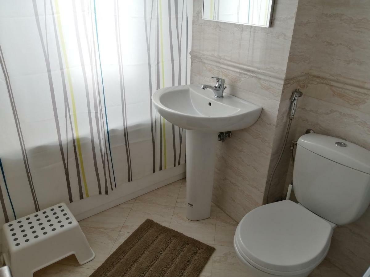 Apartament Negru Voda Питешти Экстерьер фото