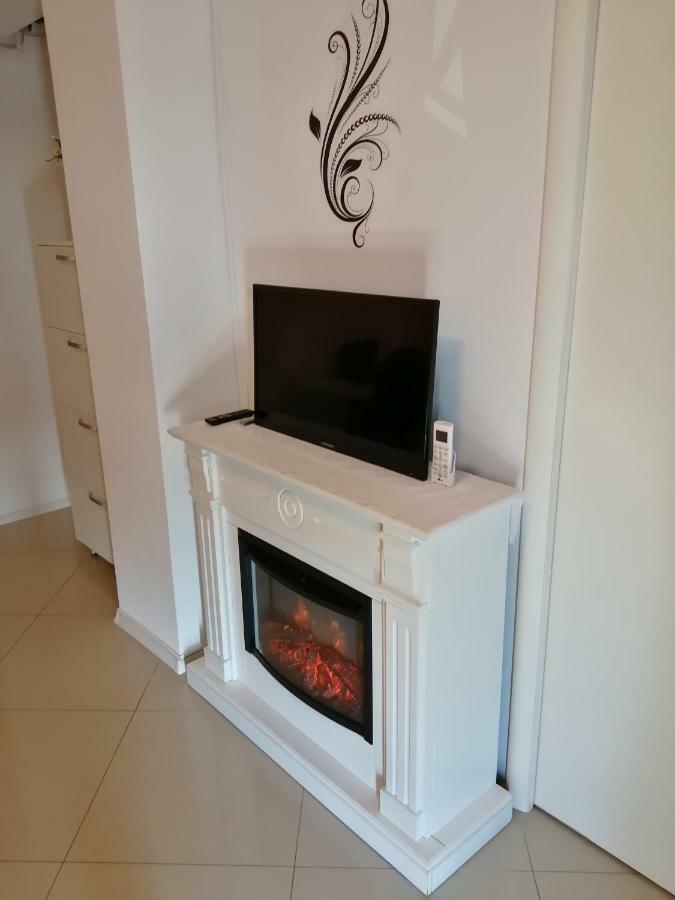 Apartament Negru Voda Питешти Экстерьер фото
